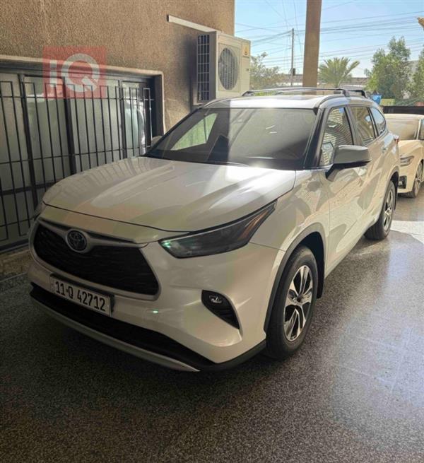 Toyota for sale in Iraq